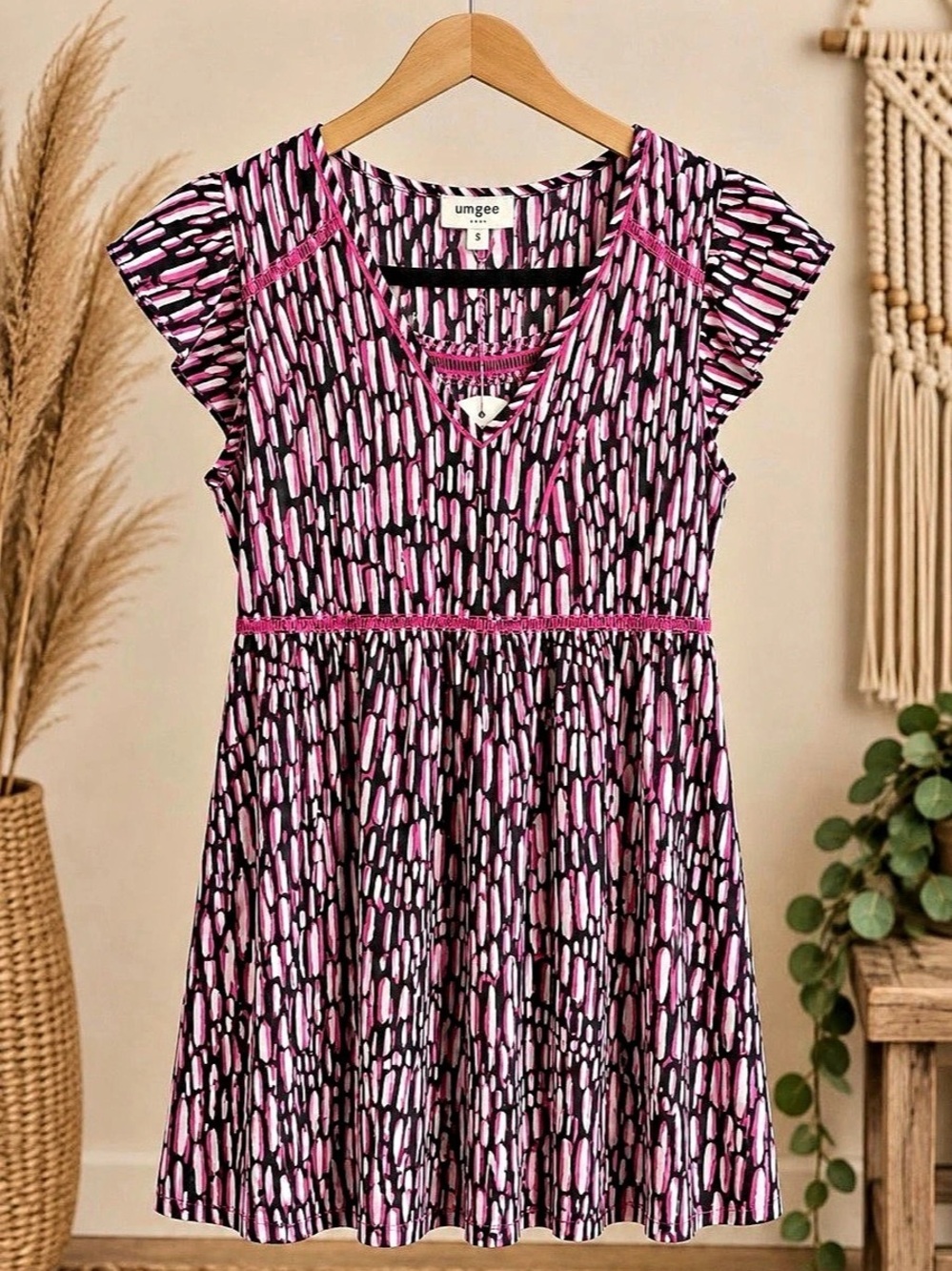 umgee Abstract Mini Dress in Pink & Black Size Small NWT